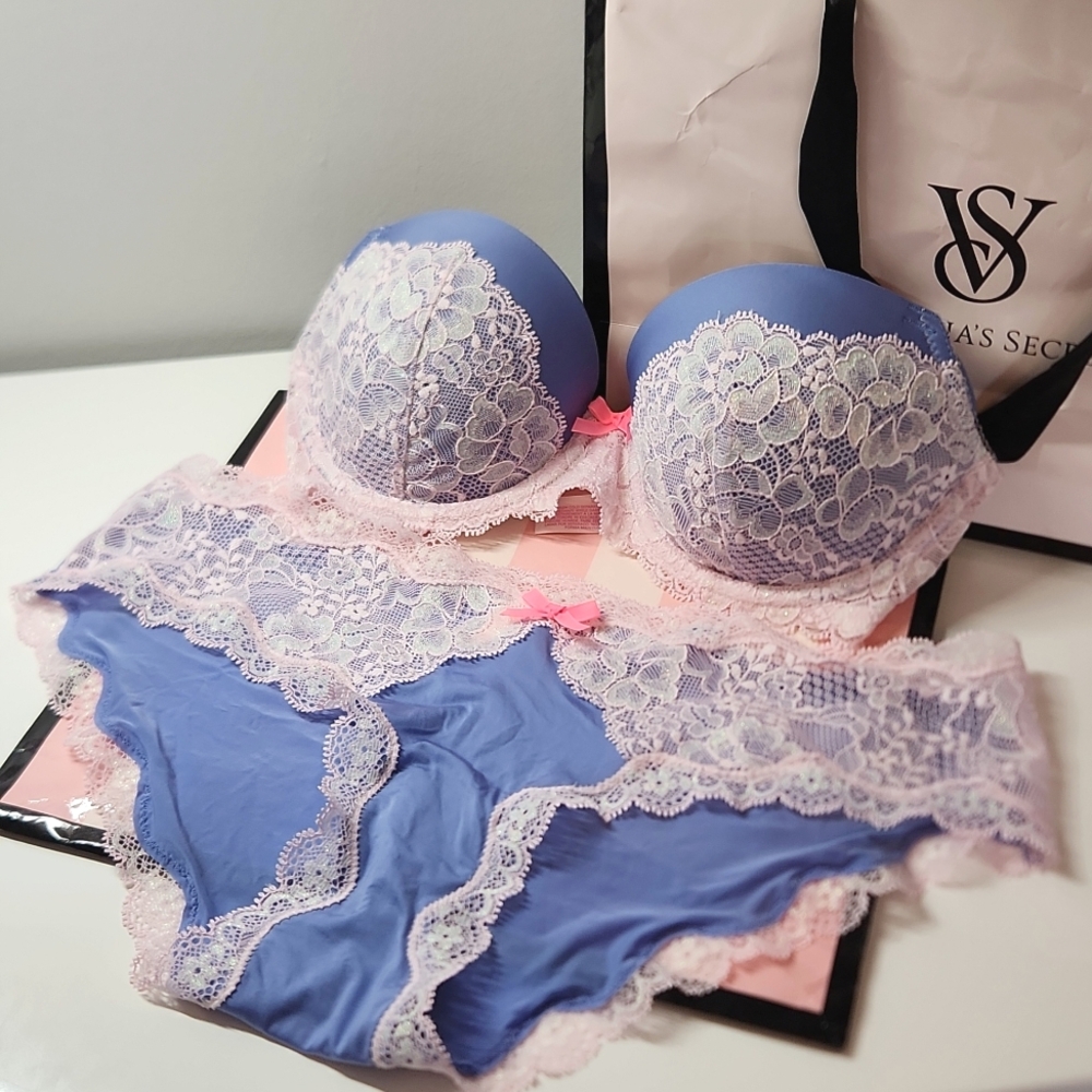 Victoria's Secret Dream Angels Lined Demi Bra 34B & Matching Hipkini Panties